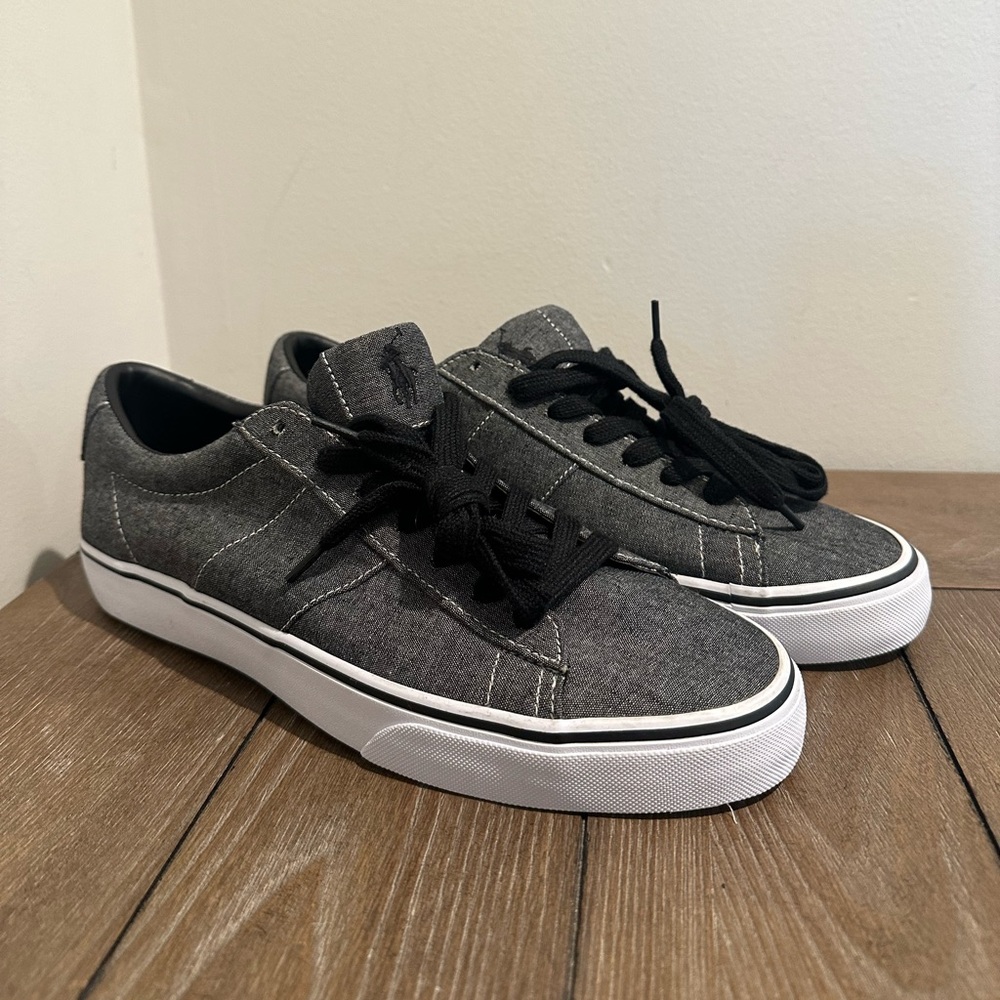 NWOB Ralph Lauren Polo Sayer Men’s Chambray Grey Logo Denim Sneakers Size 10